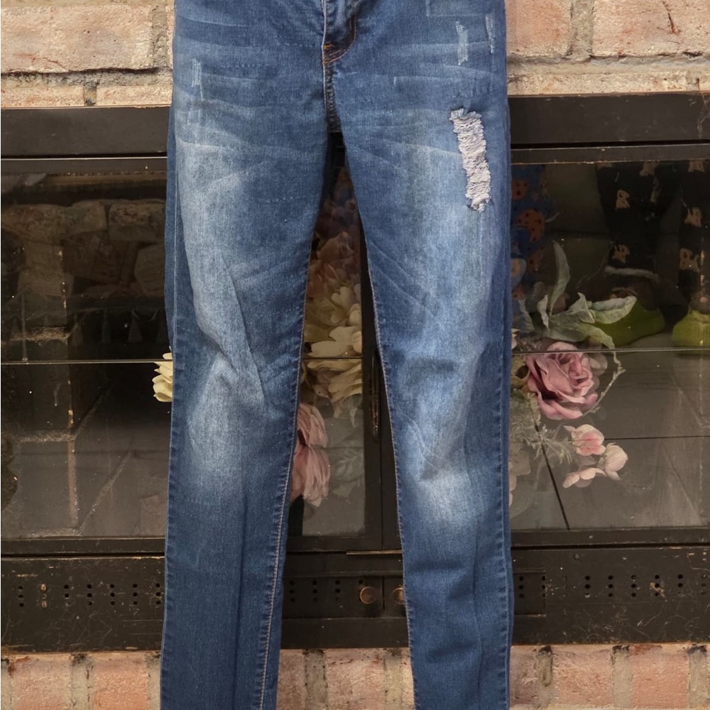 VIP Women's Skinny Jeans - Distressed Blue